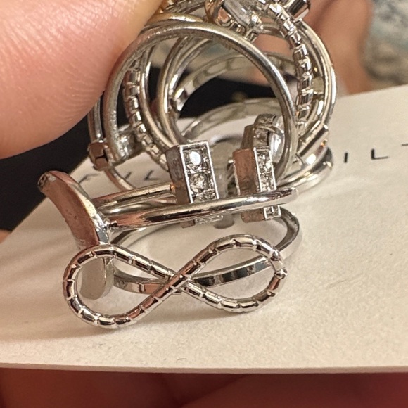 Universal Thread Silver Ring Collection - Picture 8 of 9